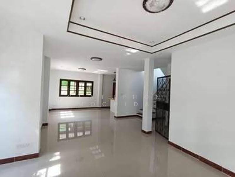 Flora Ville Park City Suwinthawong, Bangkok, Suwinthawong Road, Lam Phak Chi, Nong Chok, Bangkok, 3 Bedrooms, 115 sqm, Single Detached House For Sale, by Chatuphon Mochida, 500564090 - DDproperty.com