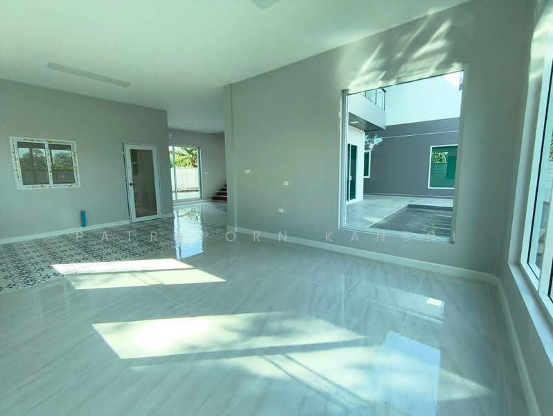 5-BR House, Bangkok, Sam Wa Tawan Ok, Khlong Sam Wa, Bangkok, 5 Bedrooms, 8 sqm, Single Detached House For Sale, by Patraporn Kansri, 500564102 - DDproperty.com