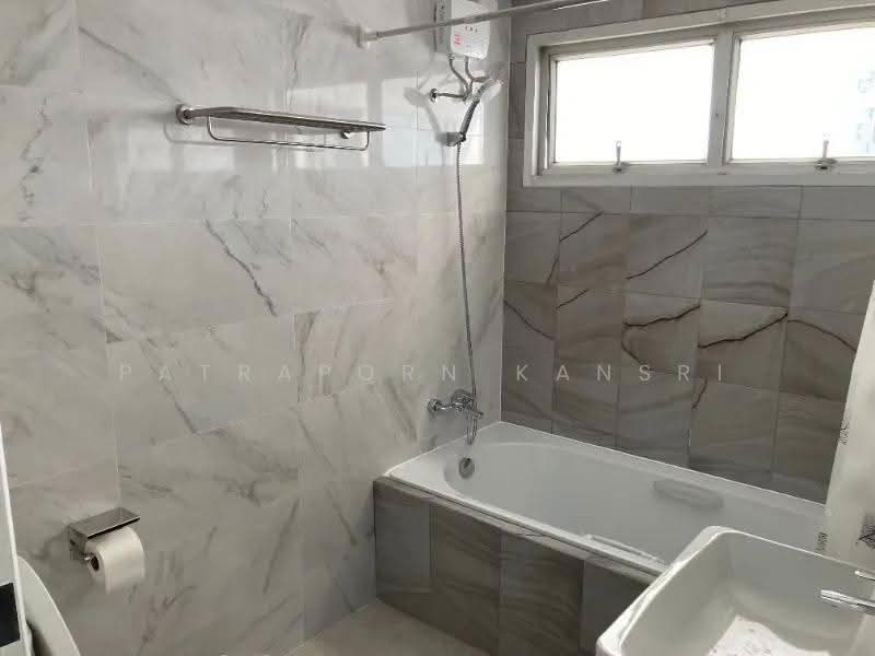 The Waterford Diamond Tower Sukhumvit, Bangkok, 758/18 Soi Sukhumvit 30/1, Sukhumvit Road, Khlong Toei, Bangkok, 2 Bedrooms, 83 sqm, Condo For Rent, by Patraporn Kansri, 500564140 - DDproperty.com