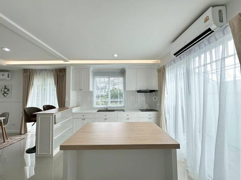 Bristol Park Pattaya, Chon Buri (Pattaya), Moo 10 Pattayaland 13/3, Huai Yai, Bang Lamung (Pattaya), Chon Buri (Pattaya), 3 Bedrooms, 140 sqm, Single Detached House For Sale, by Achitaphop Klinpipat, 500564151 - DDproperty.com