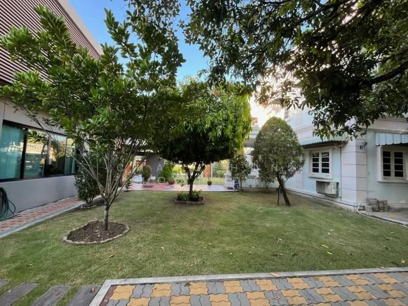 7-BR House, Bangkok, Bangmot, Chom Thong, Bangkok, 7 Bedrooms, 772 sqm, Single Detached House For Sale, by Chatuphon Mochida, 500564163 - DDproperty.com