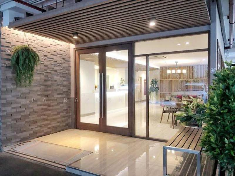 Serene Place Sukhumvit 24, Bangkok, 9 Soi Sukhumvit 24, Sukhumvit Road, Khong Tan, Khlong Toei, Bangkok, 2 Bedrooms, 85 sqm, Condo For Rent, by Patraporn Kansri, 500564185 - DDproperty.com