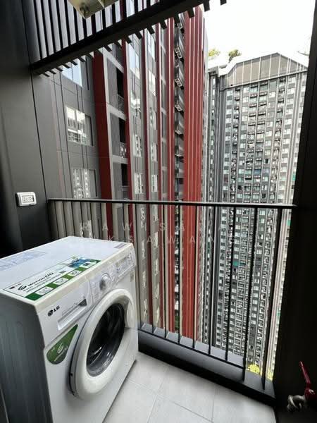 Life Asoke Hype, Bangkok, 339 Chaturathit Rd, Makkasan, Ratchathewi, Bangkok, 1 Bedroom, 26 sqm, Condo For Rent, by RAWISADA SUKSAWANG, 500564210 - DDproperty.com