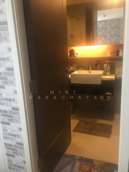 15 Sukhumvit Residences, Bangkok, Soi Sukhumvit 15, Khlongtoei Nua, Watthana, Bangkok, 1 Bedroom, 35 sqm, Condo For Rent, by Mint Warachaya, 500564224 - DDproperty.com