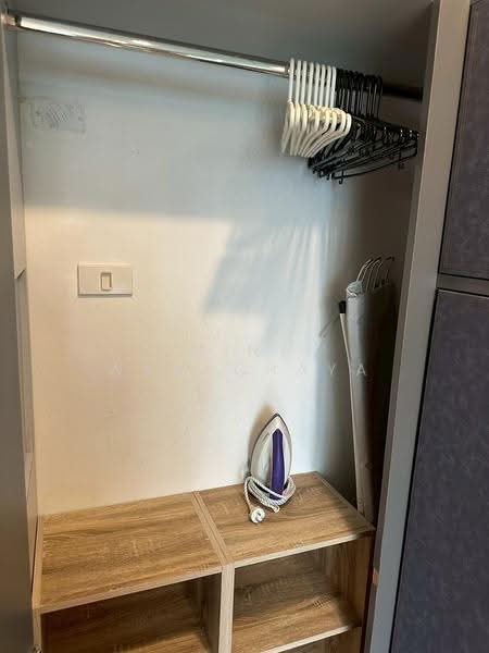 15 Sukhumvit Residences, Bangkok, Soi Sukhumvit 15, Khlongtoei Nua, Watthana, Bangkok, 1 Bedroom, 35 sqm, Condo For Rent, by Mint Warachaya, 500564224 - DDproperty.com