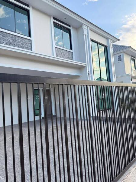 5-BR House, Surat Thani, Bang Kung, Muang Surat Thani, Surat Thani, 5 Bedrooms, 388 sqm, Single Detached House For Sale, by Achitaphop Klinpipat, 500564232 - DDproperty.com