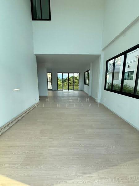 5-BR House, Surat Thani, Bang Kung, Muang Surat Thani, Surat Thani, 5 Bedrooms, 388 sqm, Single Detached House For Sale, by Achitaphop Klinpipat, 500564232 - DDproperty.com