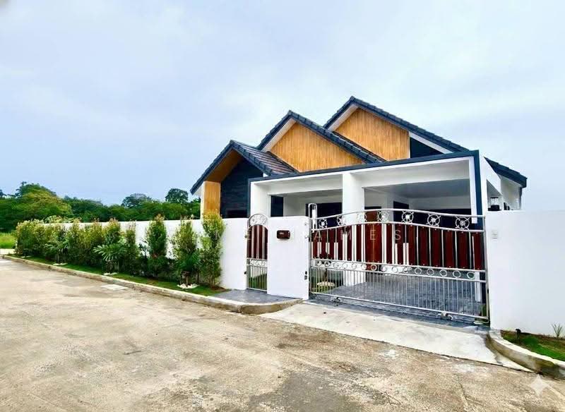 villa, Phuket, Chalong, Muang Phuket, Phuket, 3 Bedrooms, 150 sqm, Villa For Rent, by Prime James, 500564238 - DDproperty.com