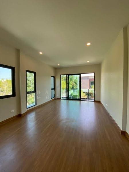 The City Sukhumvit-Onnut, Bangkok, 588/2 Soi On Nut 70/1, Prawet, Bangkok, 4 Bedrooms, 252 sqm, Single Detached House For Sale, by Chatuphon Mochida, 500564272 - DDproperty.com