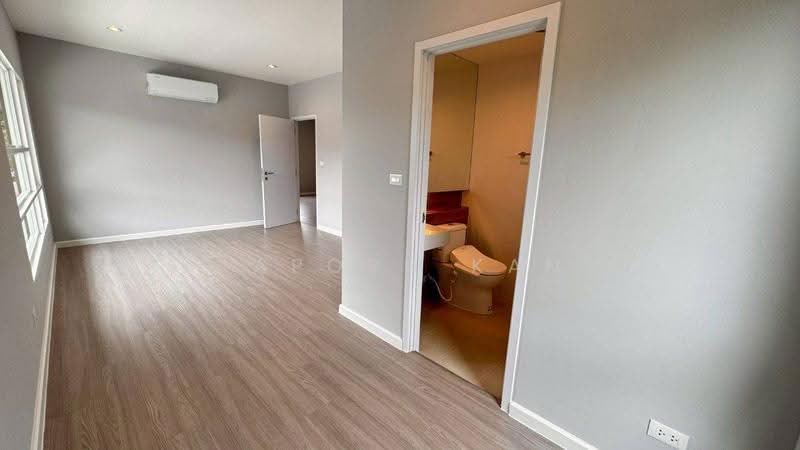 Anasiri Songprapha, Bangkok, 38 Soi Wat Weluwanaram18, Donmueng, Si Khan, Don Mueang, Bangkok, 4 Bedrooms, 177 sqm, Single Detached House For Sale, by Patraporn Kansri, 500564311 - DDproperty.com