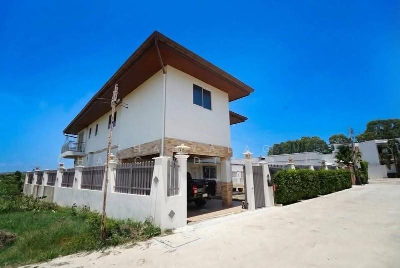 undefined, Chon Buri (Pattaya), Nong Pru, Bang Lamung (Pattaya), Chon Buri (Pattaya), 7 Bedrooms, 400 sqm, Single Detached House For Sale, by Thanyalag Chanchodtanakul, 500564343 - DDproperty.com
