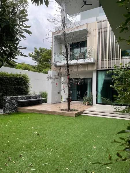 Nantawan Rama 9 Srinakarin, Bangkok, 888 Krung Thep Kritha Rd, Saphan Sung, Bangkok, 4 Bedrooms, 380 sqm, Single Detached House For Rent, by Chatuphon Mochida, 500564364 - DDproperty.com
