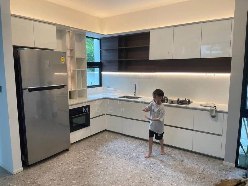 Nantawan Rama 9 Srinakarin, Bangkok, 888 Krung Thep Kritha Rd, Saphan Sung, Bangkok, 4 Bedrooms, 380 sqm, Single Detached House For Rent, by Chatuphon Mochida, 500564364 - DDproperty.com