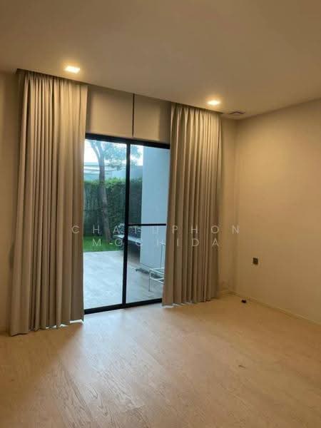 Nantawan Rama 9 Srinakarin, Bangkok, 888 Krung Thep Kritha Rd, Saphan Sung, Bangkok, 4 Bedrooms, 380 sqm, Single Detached House For Rent, by Chatuphon Mochida, 500564364 - DDproperty.com