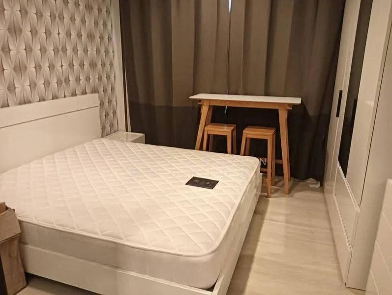 Life Asoke, Bangkok, Asoke-Dindang Road, Bang Kapi, Huai Khwang, Bangkok, 1 Bedroom, 30 sqm, Condo For Rent, by Chatuphon Mochida, 500564379 - DDproperty.com