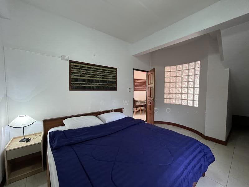 Cat-Friendly 2BR House for Rent Just 3 Minutes from Bang Tao Beach, Phuket, Choeng Thale, Thalang, Phuket, 2 Bedrooms, 320 sqm, Single Detached House For Rent, by Fazwaz (Thailand) Co., Ltd., 500564385 - DDproperty.com