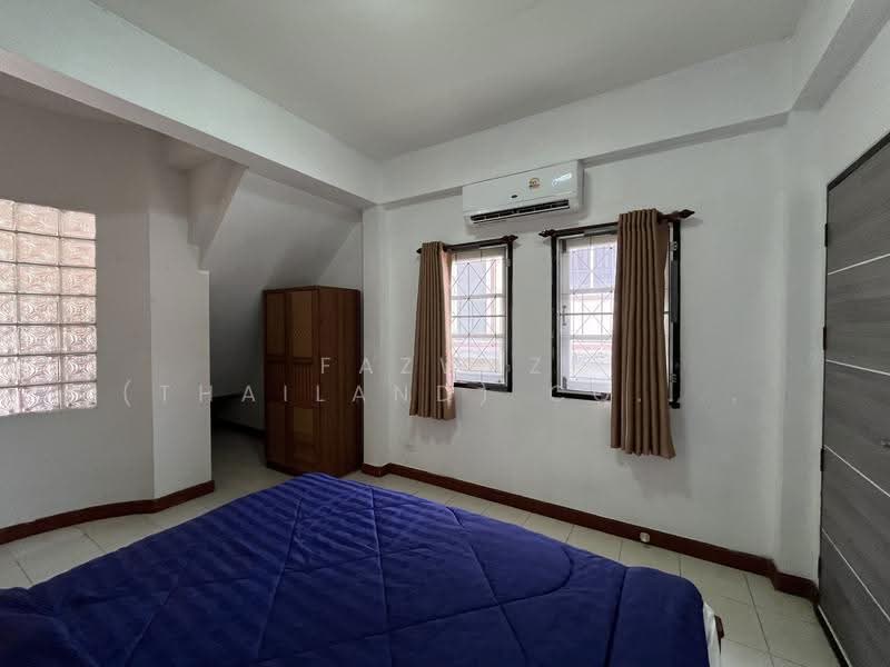 Cat-Friendly 2BR House for Rent Just 3 Minutes from Bang Tao Beach, Phuket, Choeng Thale, Thalang, Phuket, 2 Bedrooms, 320 sqm, Single Detached House For Rent, by Fazwaz (Thailand) Co., Ltd., 500564385 - DDproperty.com