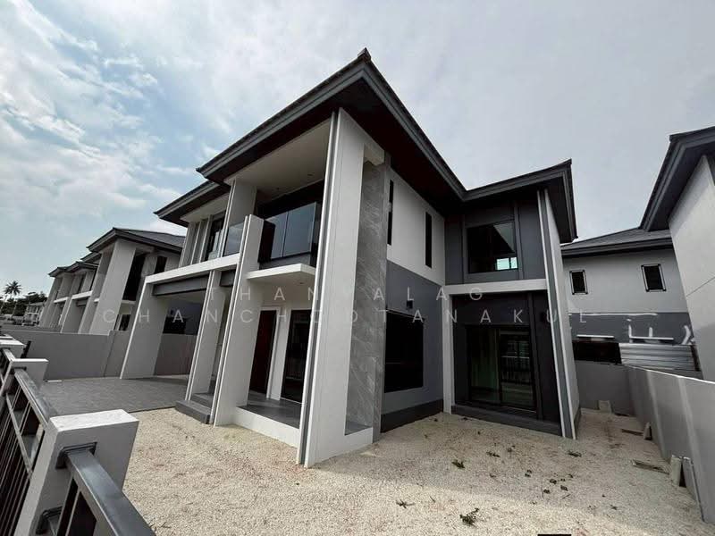 Patta Element, Chon Buri (Pattaya), Ta Khian Tia, Bang Lamung (Pattaya), Chon Buri (Pattaya), 4 Bedrooms, 250 sqm, Single Detached House For Sale, by Thanyalag Chanchodtanakul, 500564413 - DDproperty.com