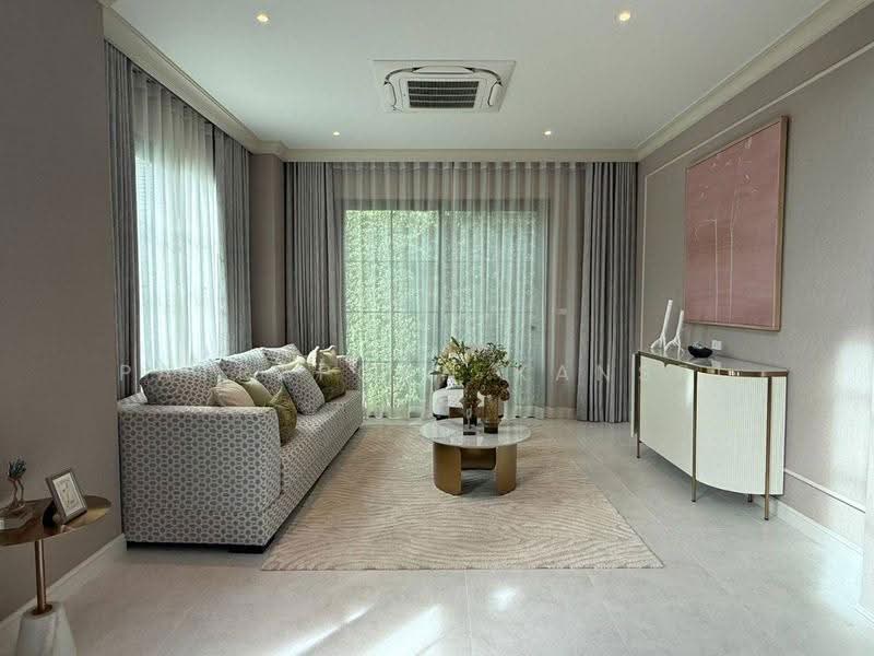 undefined, Bangkok, Saphan Sung, Bangkok, 4 Bedrooms, 330 sqm, Single Detached House For Sale, by Patraporn Kansri, 500564458 - DDproperty.com