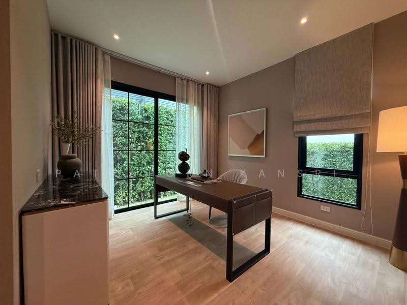 undefined, Bangkok, Saphan Sung, Bangkok, 4 Bedrooms, 330 sqm, Single Detached House For Sale, by Patraporn Kansri, 500564458 - DDproperty.com