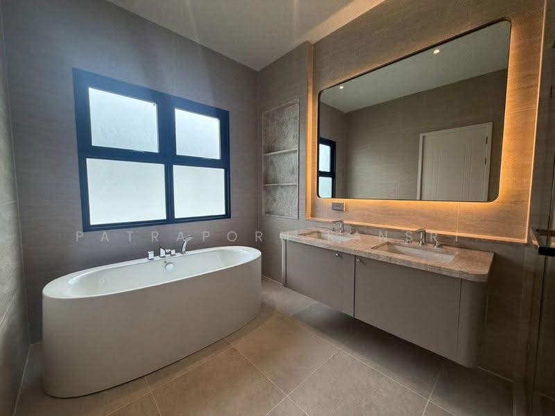 undefined, Bangkok, Saphan Sung, Bangkok, 4 Bedrooms, 330 sqm, Single Detached House For Sale, by Patraporn Kansri, 500564458 - DDproperty.com