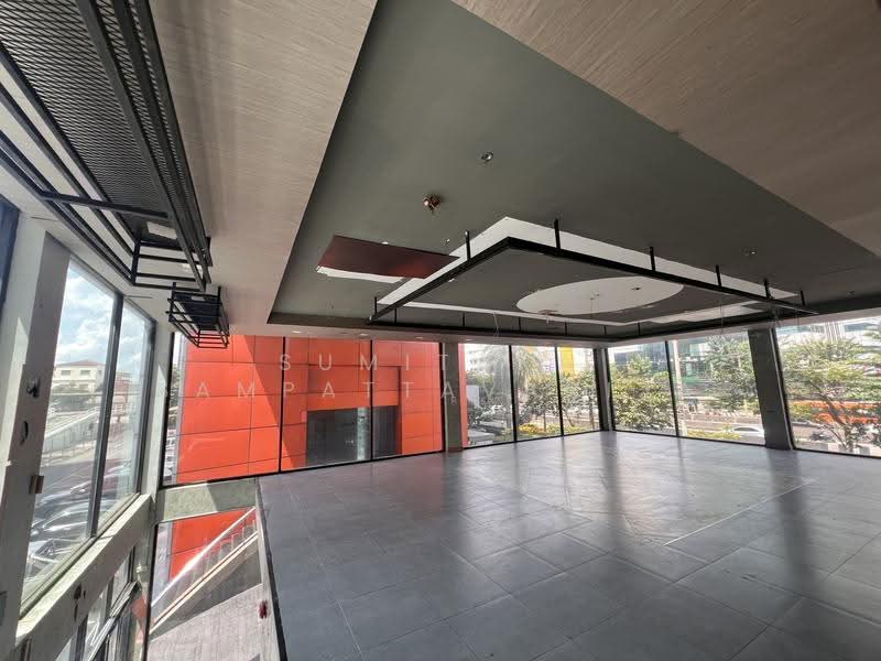 Space for rent Ratchadaphisek, Bangkok, Din Daeng, Bangkok, , 238 sqm, Retail Space For Rent, by Sumitara Sampattavanija, 500564469 - DDproperty.com