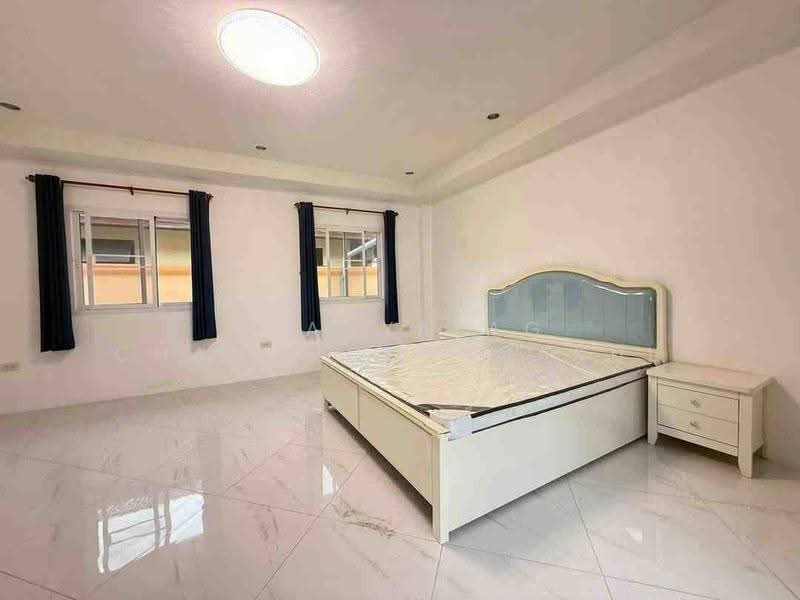 undefined, Chon Buri (Pattaya), Na Chom Thian, Sattahip, Chon Buri (Pattaya), 4 Bedrooms, 280 sqm, Single Detached House For Sale, by Thanyalag Chanchodtanakul, 500564472 - DDproperty.com