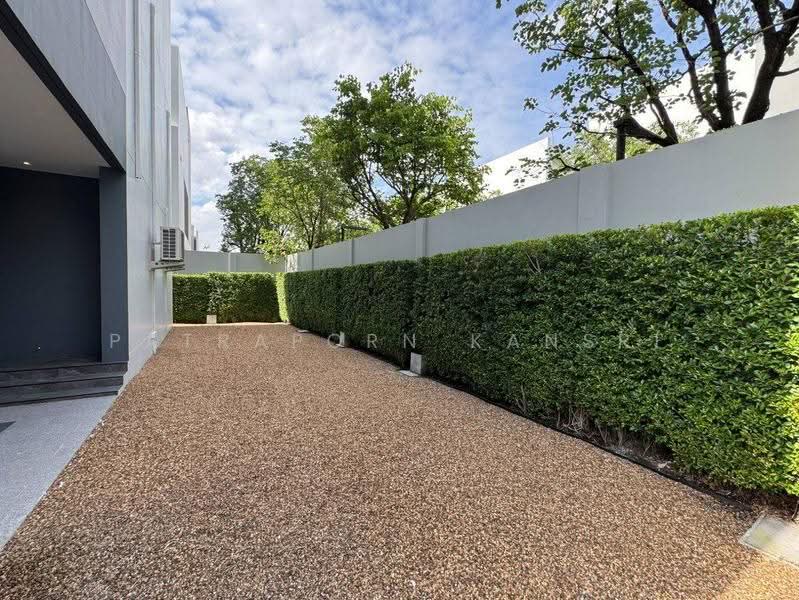 BuGaan Krungthep Kreetha, Bangkok, 109 15 Soi Krungthep Kreetha, Hua Mak, Bang Kapi, Bangkok, 4 Bedrooms, 655 sqm, Single Detached House For Sale, by Patraporn Kansri, 500564475 - DDproperty.com