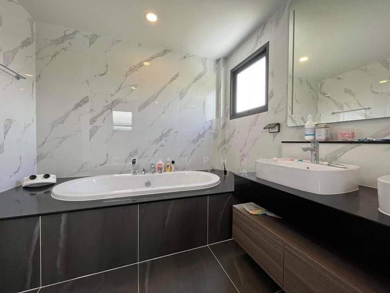 The City Sukhumvit-Onnut, Bangkok, 588/2 Soi On Nut 70/1, Prawet, Bangkok, 4 Bedrooms, 252 sqm, Single Detached House For Sale, by Chatuphon Mochida, 500564479 - DDproperty.com