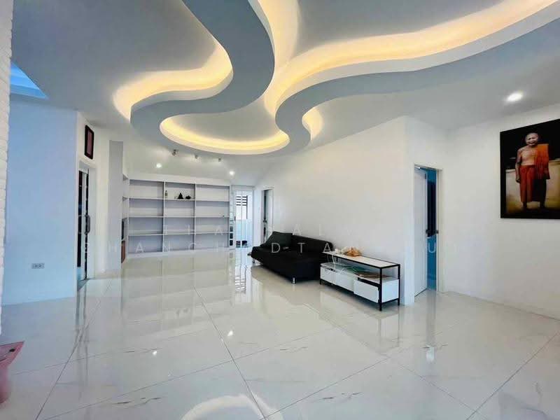 undefined, Chon Buri (Pattaya), Nong Pru, Bang Lamung (Pattaya), Chon Buri (Pattaya), 2 Bedrooms, 252 sqm, Single Detached House For Sale, by Thanyalag Chanchodtanakul, 500564480 - DDproperty.com