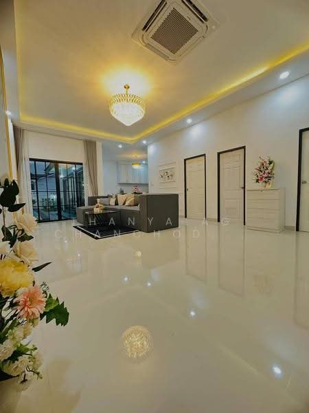 Rattanakorn Village 18 : รัตนากร วิลเลจ 18, ชลบุรี, นาเกลือ, บางละมุง, ชลบุรี, 165 ตร.ม., บ้านเดี่ยว ขาย, โดย Thanyalag Chanchodtanakul, 500564504 - DDproperty.com