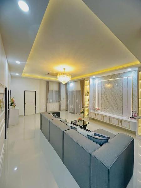 Rattanakorn Village 18, Chon Buri (Pattaya), Na Kloe, Bang Lamung (Pattaya), Chon Buri (Pattaya), 4 Bedrooms, 165 sqm, Single Detached House For Sale, by Thanyalag Chanchodtanakul, 500564504 - DDproperty.com