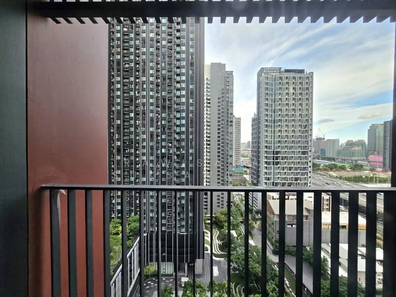 Life Asoke Hype, Bangkok, 339 Chaturathit Rd, Makkasan, Ratchathewi, Bangkok, 1 Bedroom, 32 sqm, Condo For Rent, by RAWISADA SUKSAWANG, 500564506 - DDproperty.com