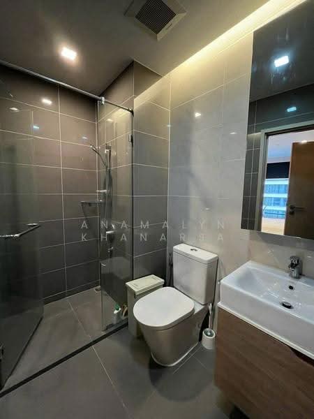 M Thonglor 10, Bangkok, 9 Soi Ekkamai 12, Ekkamai Road, Khlong Tan Nua, Watthana, Bangkok, 1 Bedroom, 34 sqm, Condo For Rent, by Anamalyn Khanarsa, 500564520 - DDproperty.com