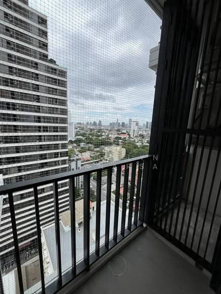M Thonglor 10, Bangkok, 9 Soi Ekkamai 12, Ekkamai Road, Khlong Tan Nua, Watthana, Bangkok, 1 Bedroom, 34 sqm, Condo For Rent, by Anamalyn Khanarsa, 500564520 - DDproperty.com