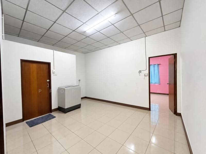 ทาวน์เฮ้าส์สนามจันทร์ นครปฐม, Nakhon Pathom, Sanam Chan, Muang Nakhon Pathom, Nakhon Pathom, 2 Bedrooms, 100 sqm, Townhouse For Sale, by The Best Property ป้อม, 500564522 - DDproperty.com
