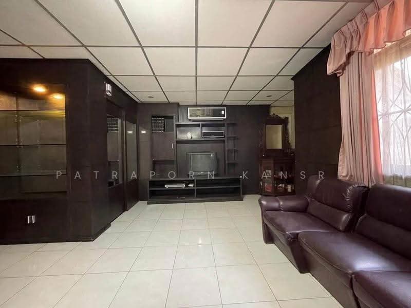 undefined, Bangkok, Thung Song Hong, Lak Si, Bangkok, 5 Bedrooms, 450 sqm, Single Detached House For Sale, by Patraporn Kansri, 500564525 - DDproperty.com