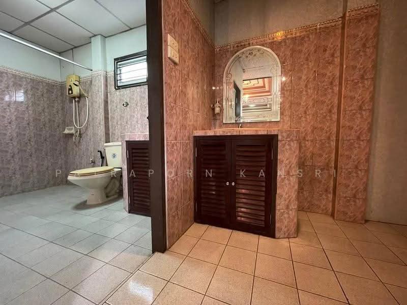 undefined, Bangkok, Thung Song Hong, Lak Si, Bangkok, 5 Bedrooms, 450 sqm, Single Detached House For Sale, by Patraporn Kansri, 500564525 - DDproperty.com