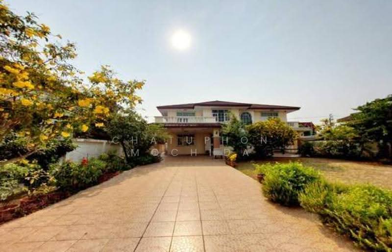 4-BR House, Bangkok, Anusaowari, Bang Khen, Bangkok, 4 Bedrooms, 410 sqm, Single Detached House For Sale, by Chatuphon Mochida, 500564536 - DDproperty.com