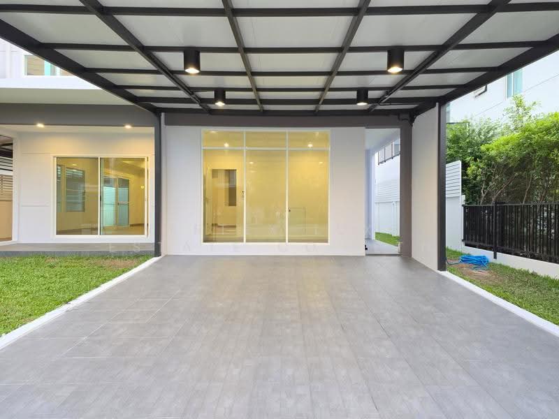 Mantana Lake Watcharapol, Bangkok, Sukhaphiban 5 Road, O-Ngoen, Sai Mai, Bangkok, 4 Bedrooms, 250 sqm, Single Detached House For Sale, by Vertex Luxe Estate Co.,LTD, 500564592 - DDproperty.com