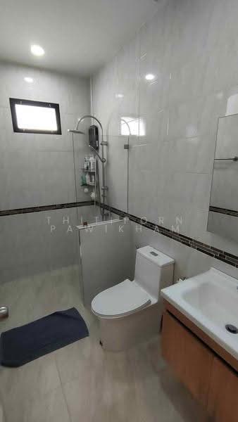 3-BR House, Chon Buri (Pattaya), Poong, Bang Lamung (Pattaya), Chon Buri (Pattaya), 3 Bedrooms, 150 sqm, Single Detached House For Sale, by Thitiporn Pawikham, 500564595 - DDproperty.com