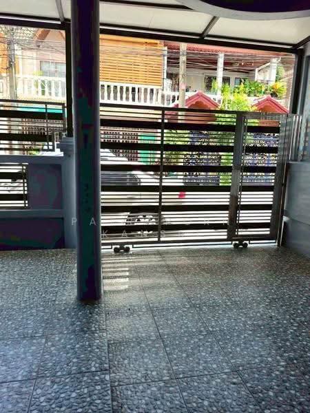 4-BR House, Bangkok, Lat Phrao, Bangkok, 4 Bedrooms, 220 sqm, Single Detached House For Sale, by Patraporn Kansri, 500564598 - DDproperty.com