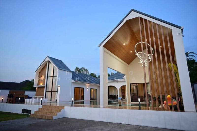 undefined, Chon Buri (Pattaya), Huai Yai, Bang Lamung (Pattaya), Chon Buri (Pattaya), 4 Bedrooms, 1 sqm, Villa For Sale, by Thanyalag Chanchodtanakul, 500564623 - DDproperty.com