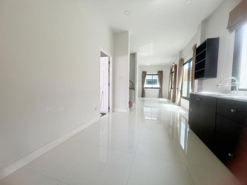 ธรรมชาติ คลอง 8, Pathum Thani, Lam Phak Kut, Thanyaburi, Pathum Thani, 3 Bedrooms, 150 sqm, Semi-Detached House (Twin House) For Sale, by The Best Property ปลา, 500564626 - DDproperty.com