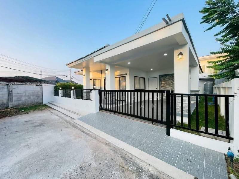 undefined, Chon Buri (Pattaya), Nong Pru, Bang Lamung (Pattaya), Chon Buri (Pattaya), 3 Bedrooms, 336 sqm, Single Detached House For Sale, by Thitiporn Pawikham, 500564628 - DDproperty.com