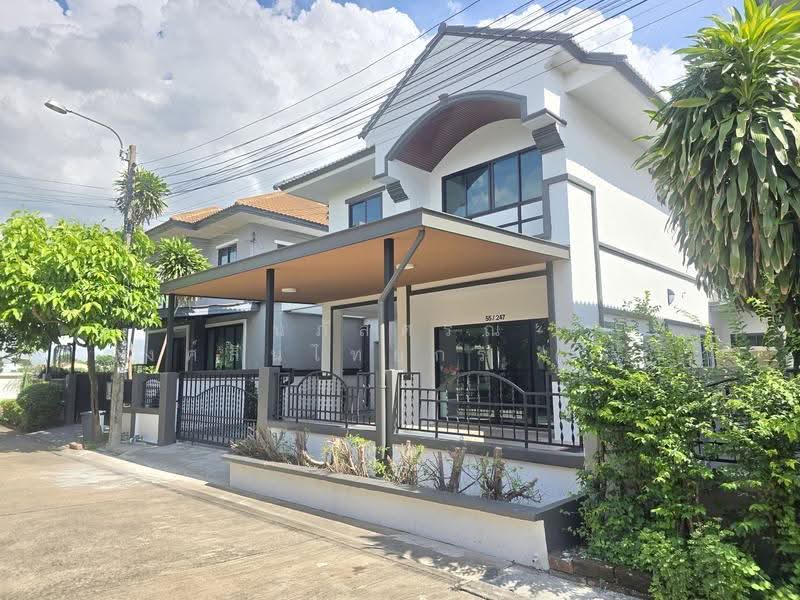 หมู่บ้าน บุรีรมย์ เลียบคลองสอง23 คลองสามวา, Bangkok, เลียบคลองสอง23, Sam Wa Tawan Tok, Khlong Sam Wa, Bangkok, 4 Bedrooms, 120 sqm, Semi-Detached House (Twin House) For Sale, by นภัสศรณ์ วงศ์สินไทยกร (นันท์), 500564659 - DDproperty.com