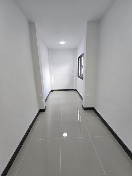 หมู่บ้าน บุรีรมย์ เลียบคลองสอง23 คลองสามวา, กรุงเทพ, เลียบคลองสอง23, สามวาตะวันตก, คลองสามวา, กรุงเทพ, 120 ตร.ม., บ้านแฝด ขาย, โดย นภัสศรณ์ วงศ์สินไทยกร (นันท์), 500564659 - DDproperty.com