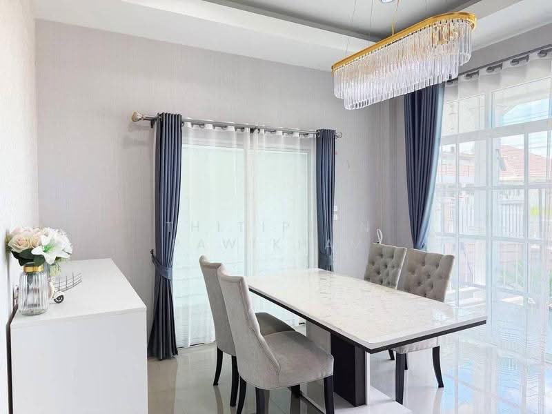 3-BR House, Chon Buri (Pattaya), Nong Pla Lai, Bang Lamung (Pattaya), Chon Buri (Pattaya), 3 Bedrooms, 160 sqm, Single Detached House For Sale, by Thitiporn Pawikham, 500564664 - DDproperty.com