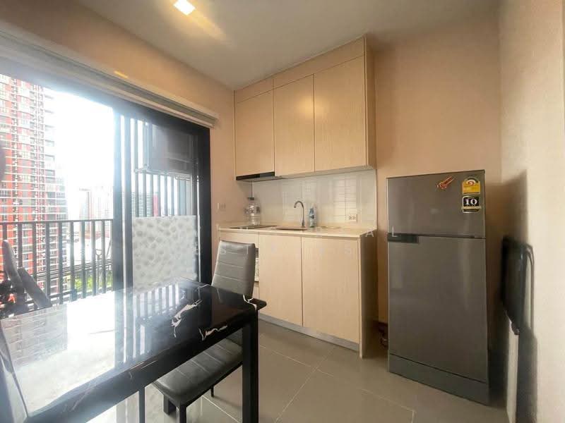 Metris Rama 9-Ramkhamheang, Bangkok, New Rama 9 Road, Hua Mak, Bang Kapi, Bangkok, 1 Bedroom, 30 sqm, Condo For Rent, by Living Real Estates, 500564676 - DDproperty.com