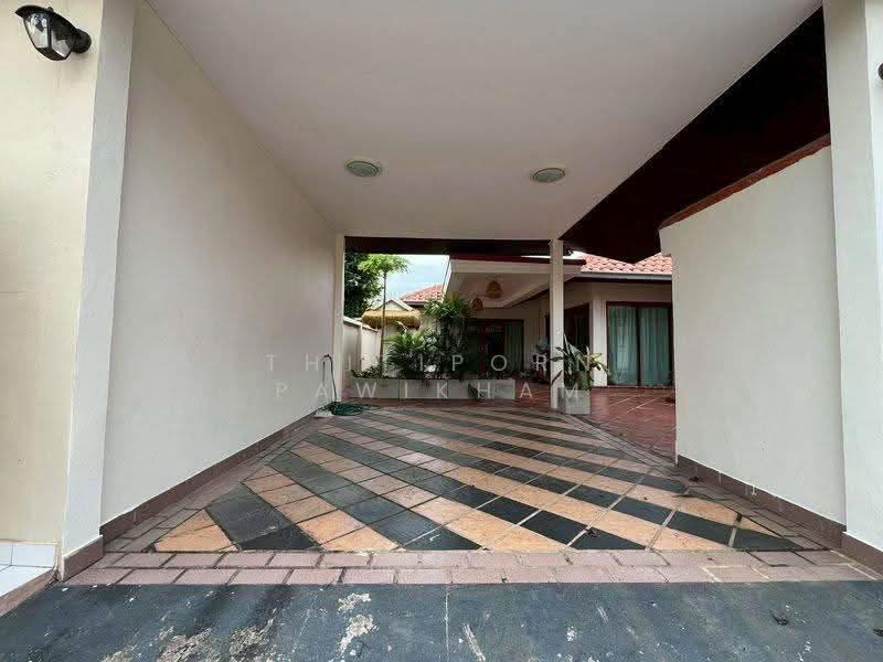 undefined, Chon Buri (Pattaya), Na Chom Thian, Sattahip, Chon Buri (Pattaya), 3 Bedrooms, 250 sqm, Single Detached House For Sale, by Thitiporn Pawikham, 500564751 - DDproperty.com